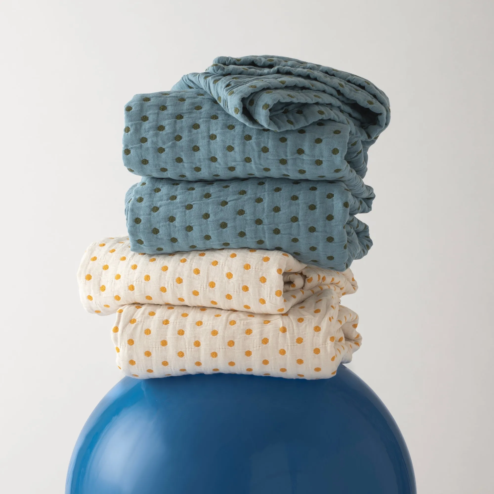 Polka Dot Quilt